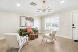 Sunshine Breeze Retreat - Image 2
