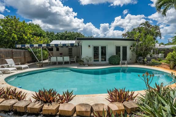 Paradise Villa - Image 4